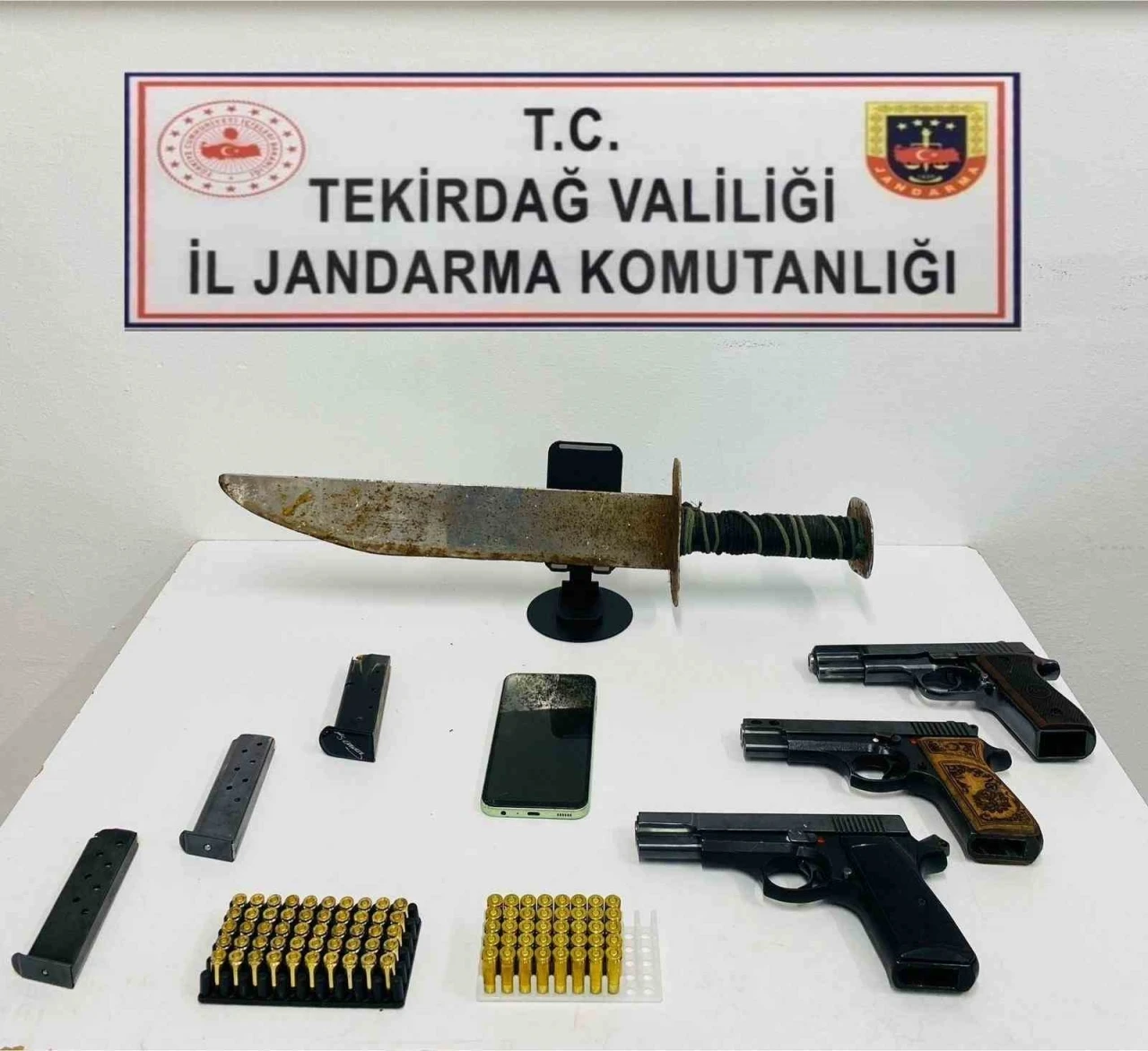 Tekirdağ&rsquo;da bir ayda 215 ş&uuml;pheliye operasyon
