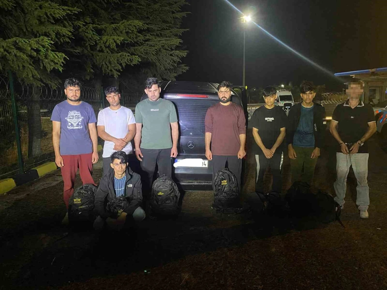 Tekirdağ’da göçmen kaçakçılığı operasyonunda 7 düzensiz göçmen yakalandı
