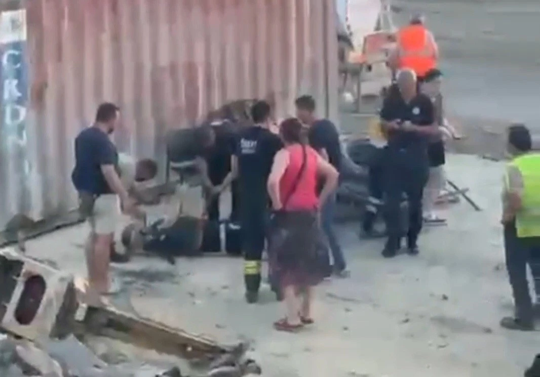 Tekirdağ’da kontrolden çıkan araç yol çalışması alanına girdi: 2 yaralı

