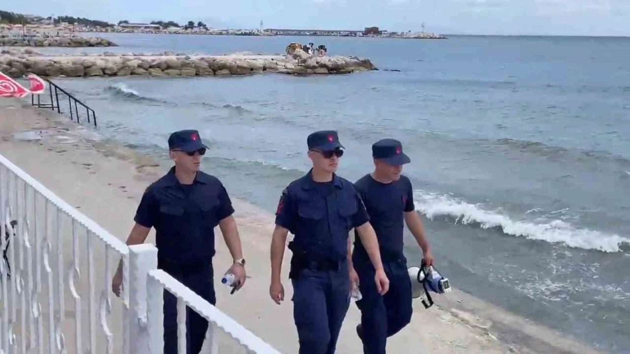 Tekirdağ’da poyraz nedeniyle üç ilçede denize girmek yasaklandı
