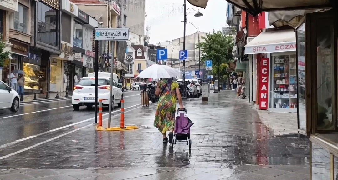 Tekirdağ&rsquo;da yağmur etkili oldu
