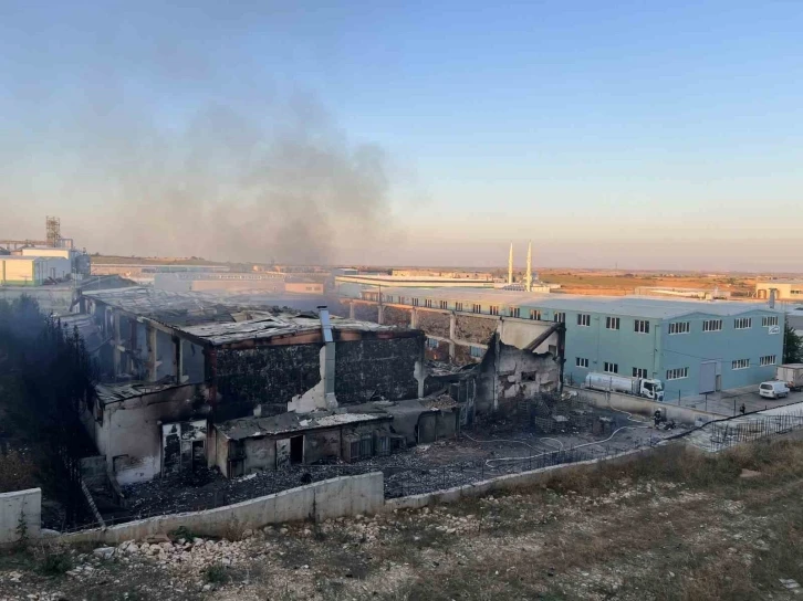 Tekirdağ’daki fabrika yangını söndürüldü