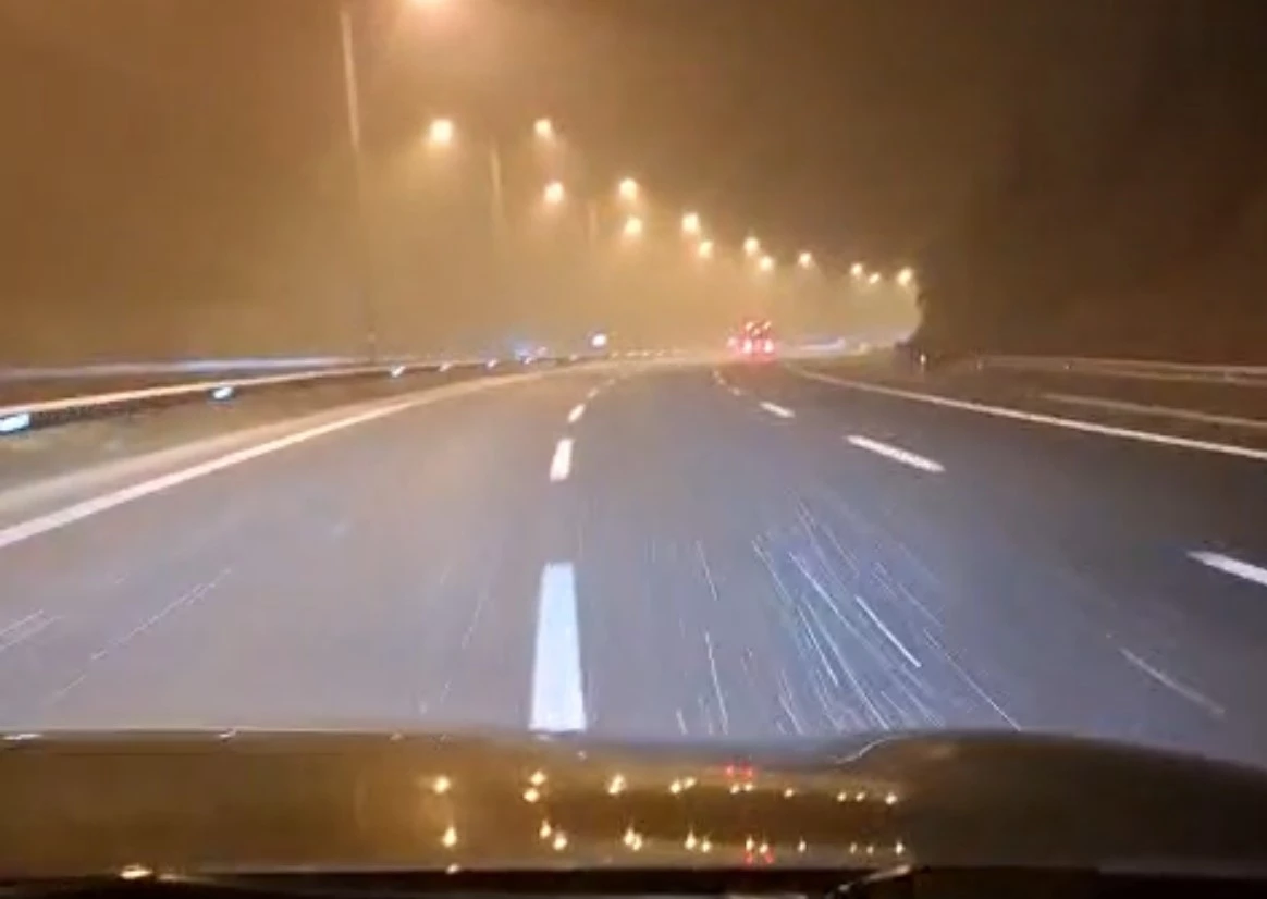 TEM’in Bolu geçişinde tipi şeklinde kar yağışı
