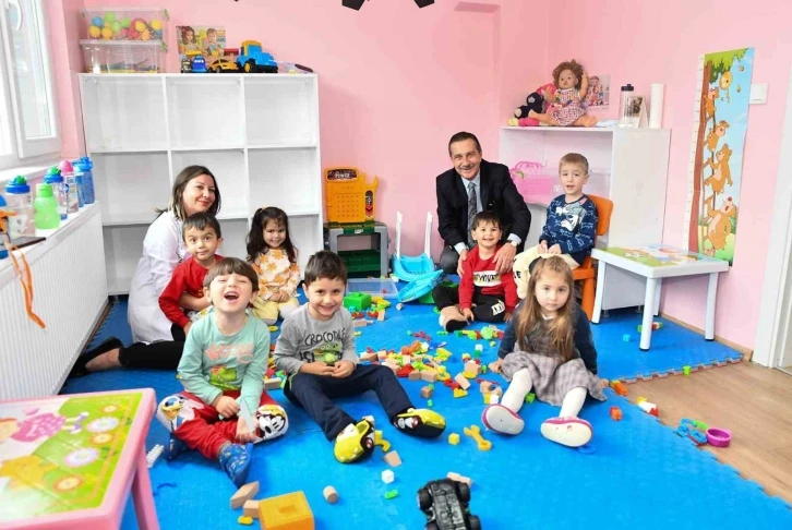 Tepebaşı&rsquo;nda &ccedil;ocuklar geleceğe umutla bakıyor
