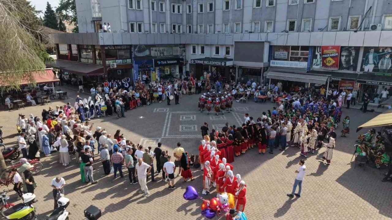 Terme&rsquo;de halk oyunları şenliği başladı
