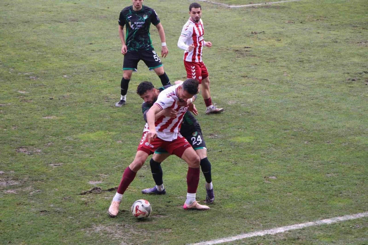 TFF 3. Lig: Amasyaspor: 1 - Tokat Belediyespor: 1
