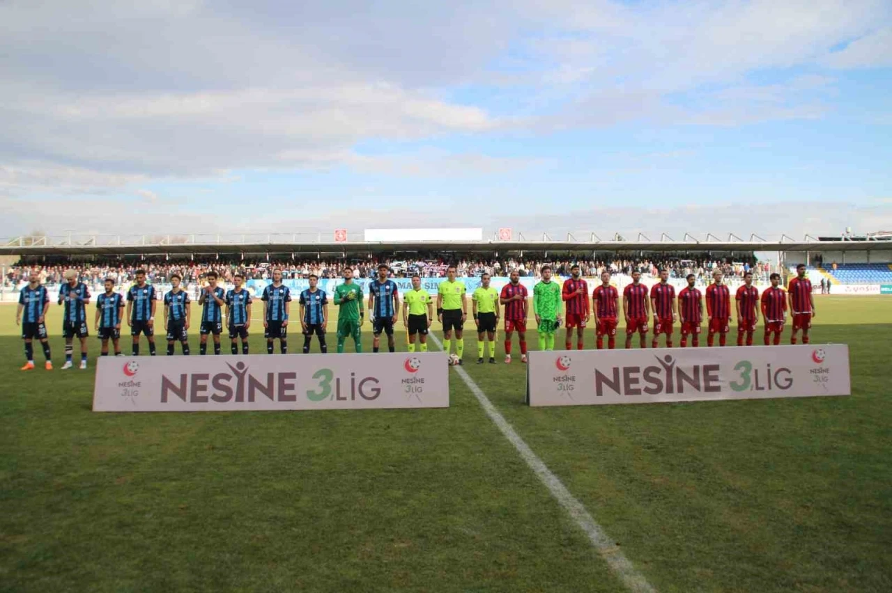 TFF 3. Lig: K&uuml;tahyaspor: 3 - S&ouml;ke 1970: 1
