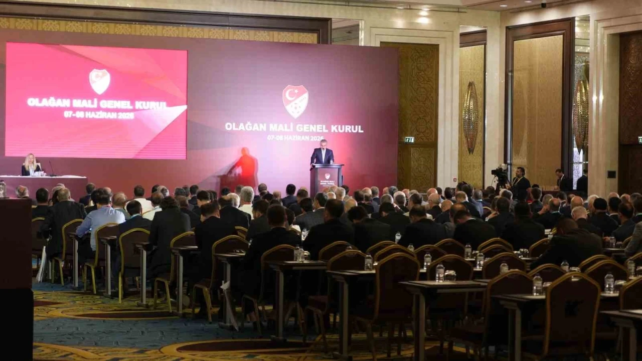 TFF Başkanı Hacıosmanoğlu: "D&uuml;nya Kupası&rsquo;na katılmak bizim i&ccedil;in sonu&ccedil; değil yeni bir başlangı&ccedil;tır"
