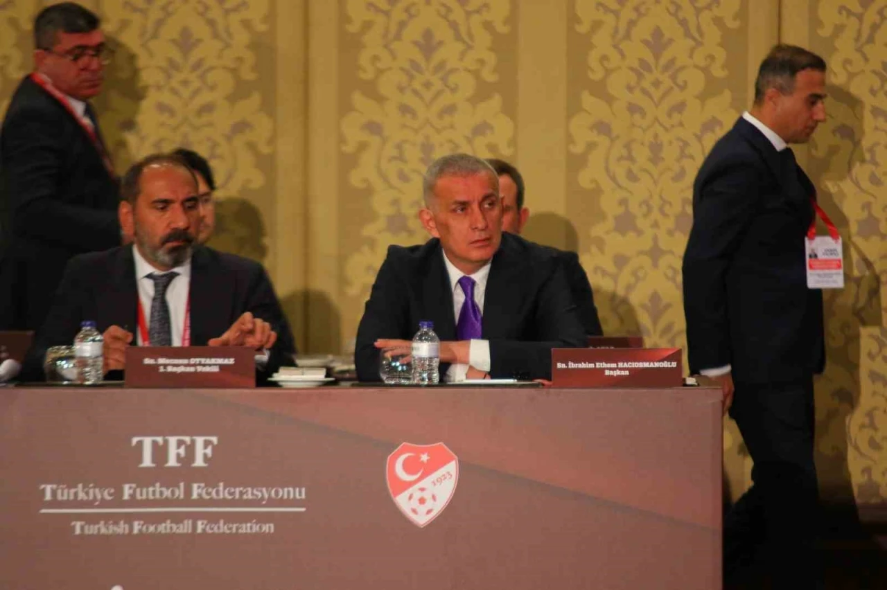 TFF’nin faaliyetleri oy çokluğuyla ibra edildi