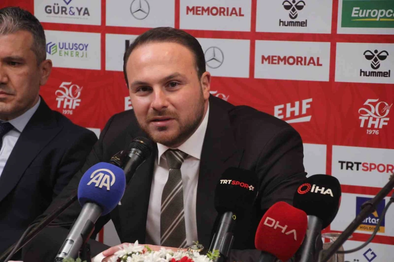 THF Başkanı Mesut &Ccedil;ebi: "T&uuml;rk hentboluna ilki yaşatmak istiyoruz"
