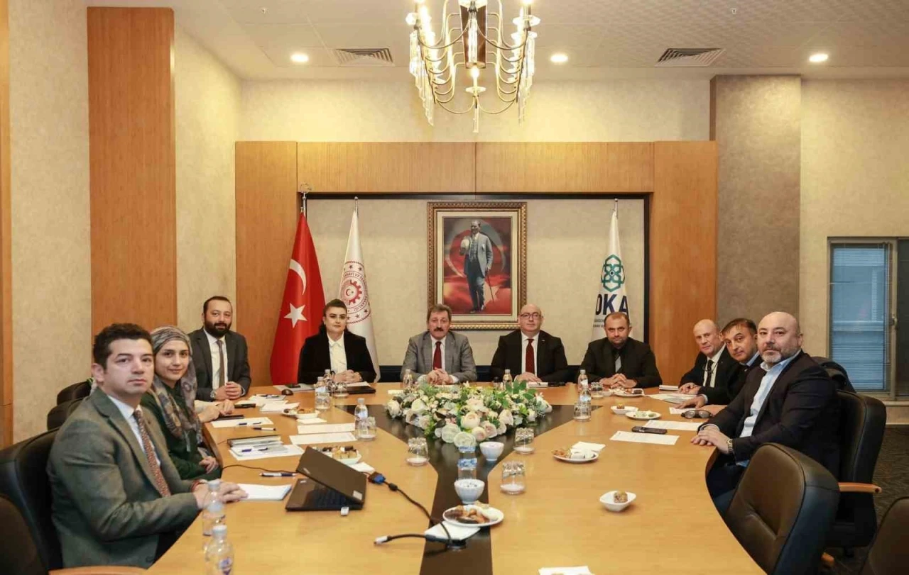 Tıbbi alet &uuml;retimine 150 milyon liralık stratejik yatırım: Yılda 800 bin par&ccedil;a &uuml;retilecek
