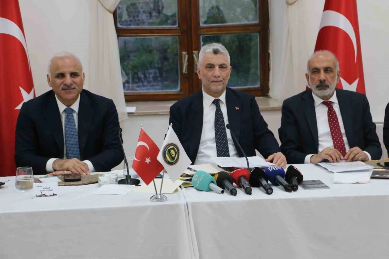 Ticaret Bakanı Bolat: &quot;22 yılda Diyarbakır’a 766 milyar liralık kamu yatırımı yapıldı&quot;
