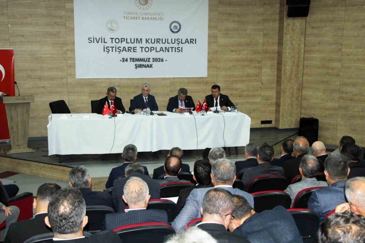 Ticaret Bakanı Bolat: "Enerjinin merkezi Şırnak, T&uuml;rkiye&rsquo;nin kalkınma koridorlarının kalbinde"

