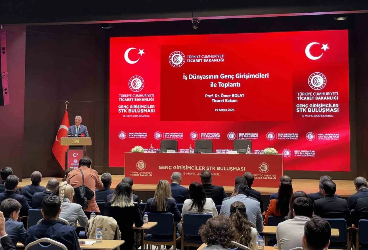 Ticaret Bakanı Ömer Bolat: &quot;Yılda 1 trilyon 322 milyar dolar milli gelir üretmekteyiz&quot;

