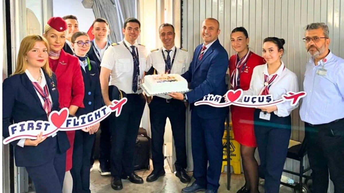 Tiran’dan Dalaman’a ilk uçuş törenle karşılandı