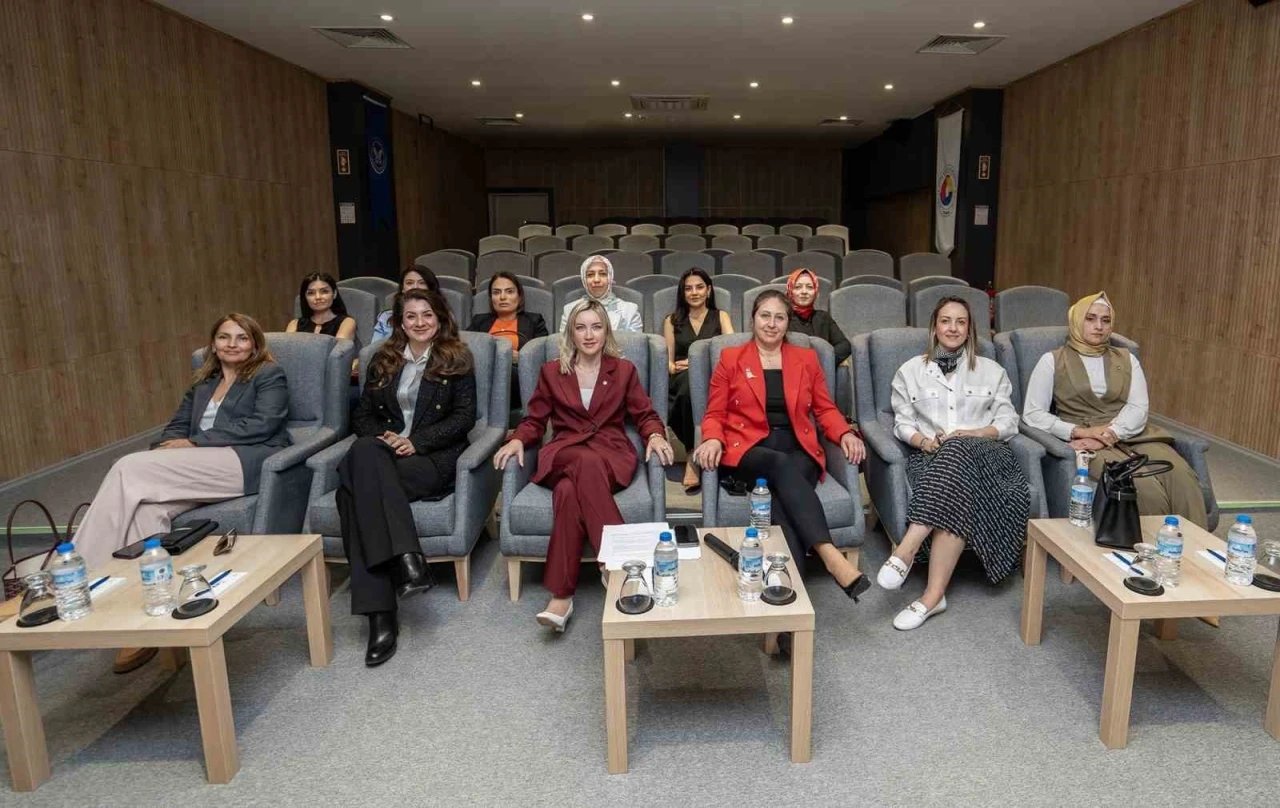TOBB Bursa Kadın Girişimciler kurulu projeleriyle fark oluşturuyor
