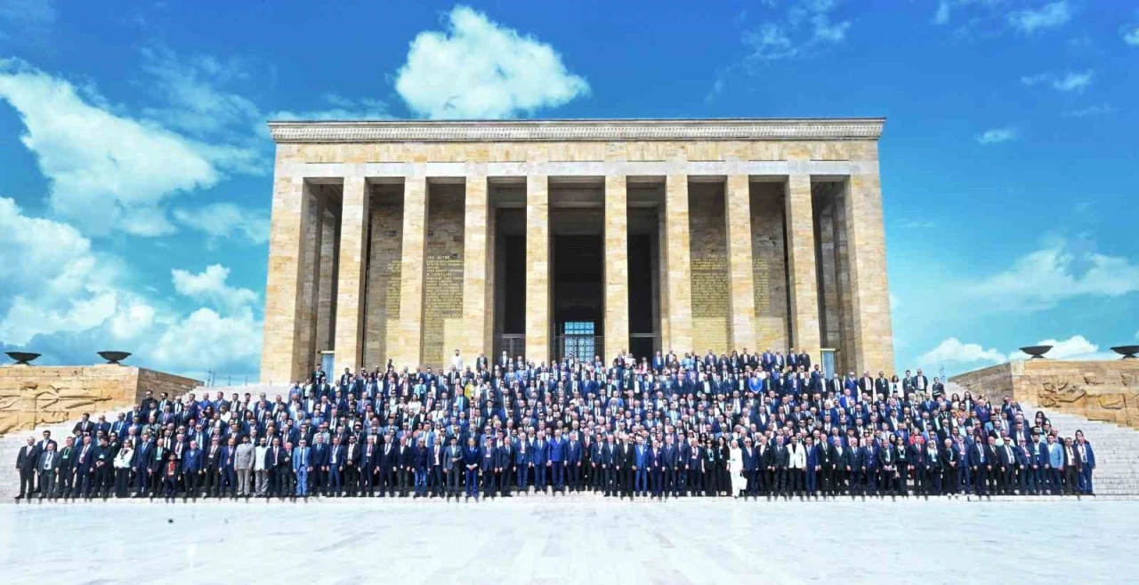 TOBB&rsquo;dan Anıtkabir&rsquo;e ziyaret
