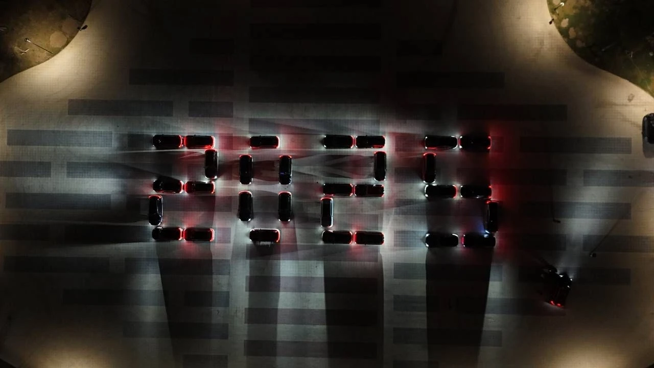 Togg&rsquo;larla 2026&rsquo;ya &ouml;zel koreografi g&ouml;sterisi
