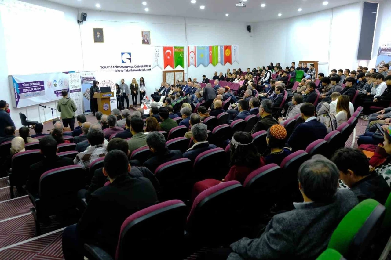 TOGÜ, UGTAS 2025’e ev sahipliği yaparak tarımda gençlik vizyonunu öne çıkardı
