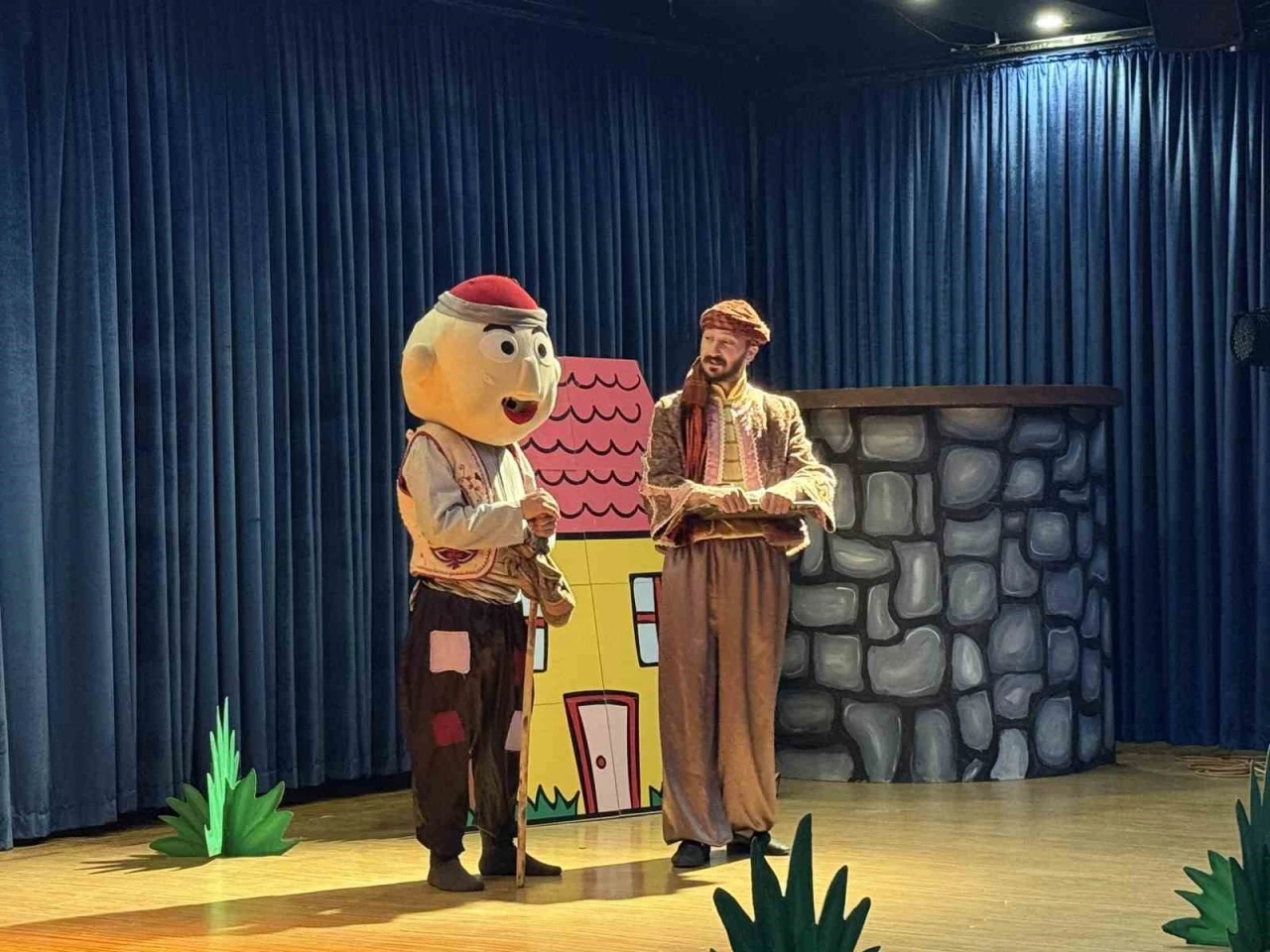 Tokat Belediyesi 1. Tiyatro Festivali tiyatroseverlerden tam not aldı
