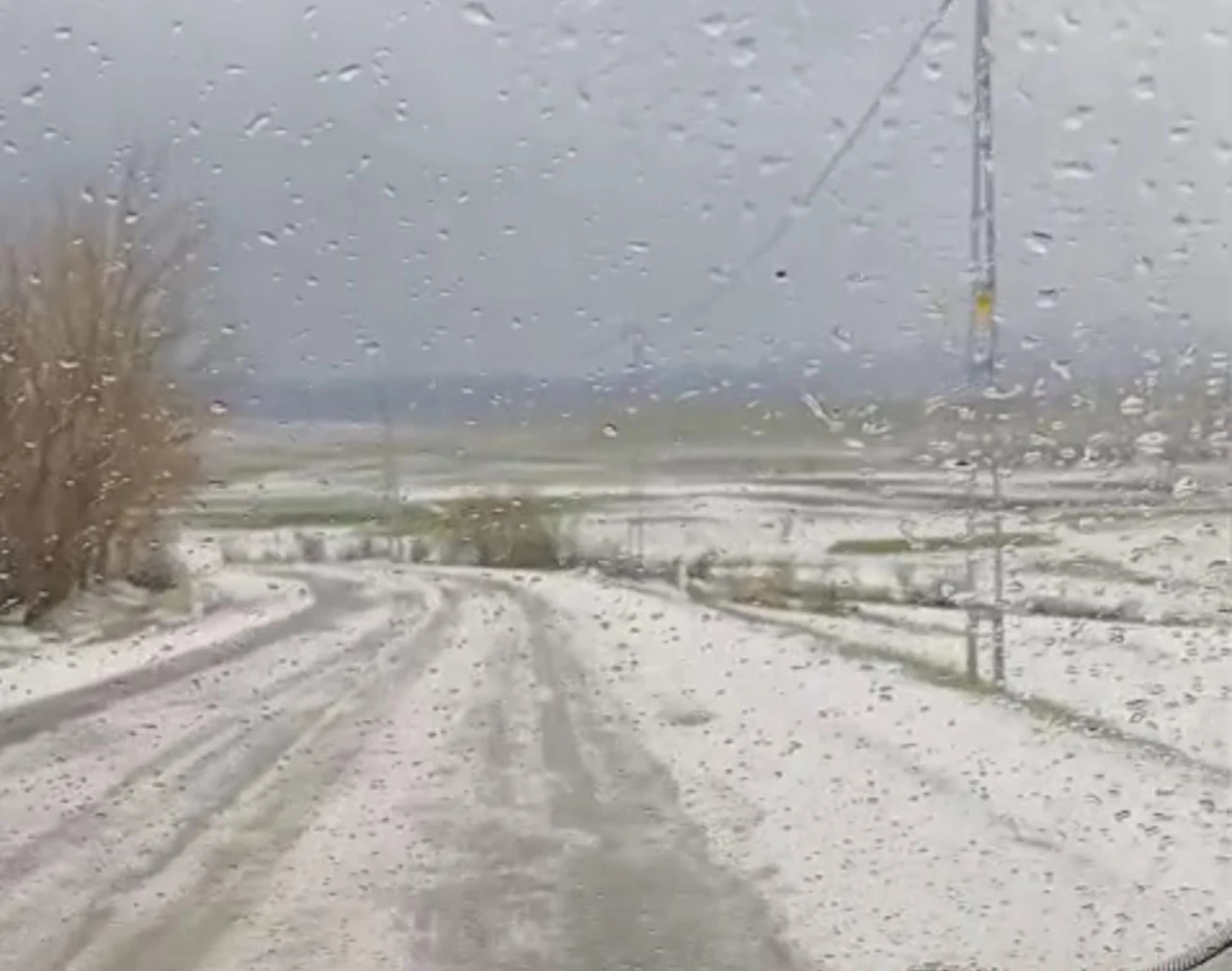 Tokat’ta &quot;Kar bu kadar yağmadı&quot; diyerek o anları kayda aldı
