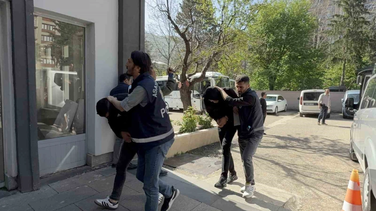 Tokat’ta yasa dışı araç ticaretine darbe
