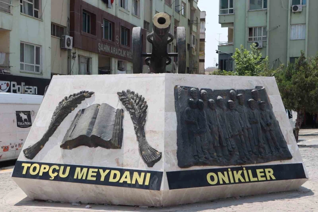 Topçu ve Rabia Meydanına estetik dokunuş
