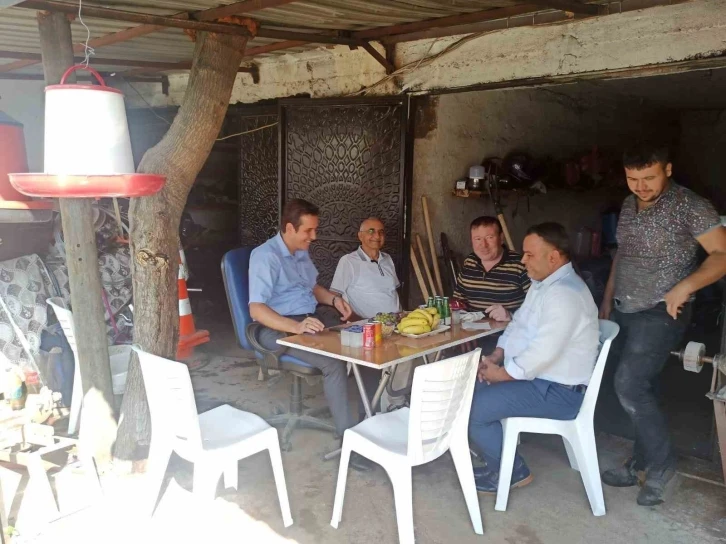 Topsakoğlu: "İl&ccedil;eye daha iyi hizmet edebilmek i&ccedil;in esnaf ve vatandaşın g&ouml;r&uuml;ş&uuml; &ouml;nemli"
