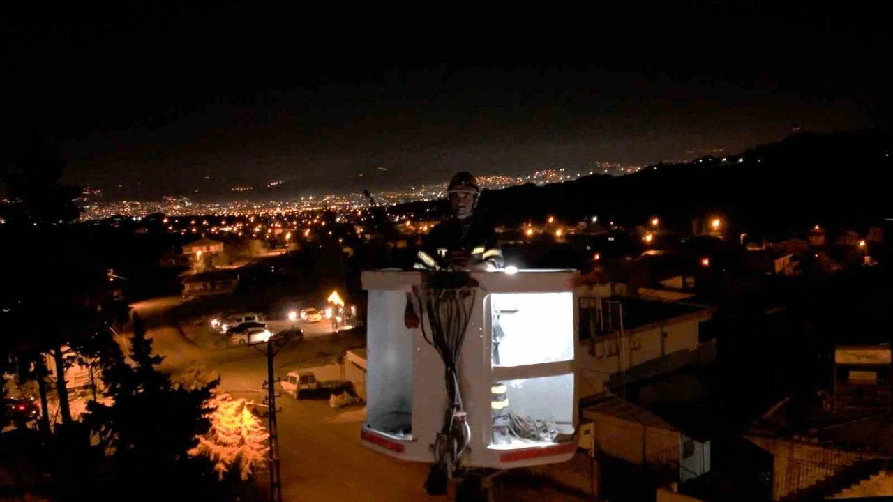 Toroslar EDAŞ&rsquo;tan Hatay&rsquo;da soğuk hava kaynaklı talep artışına karşı altyapı seferberliği
