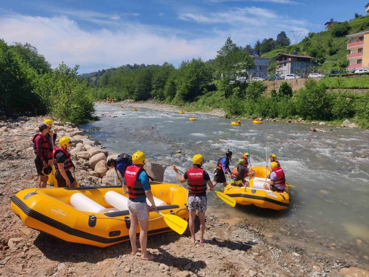 Trabzon’un ilk rafting parkuru açıldı
