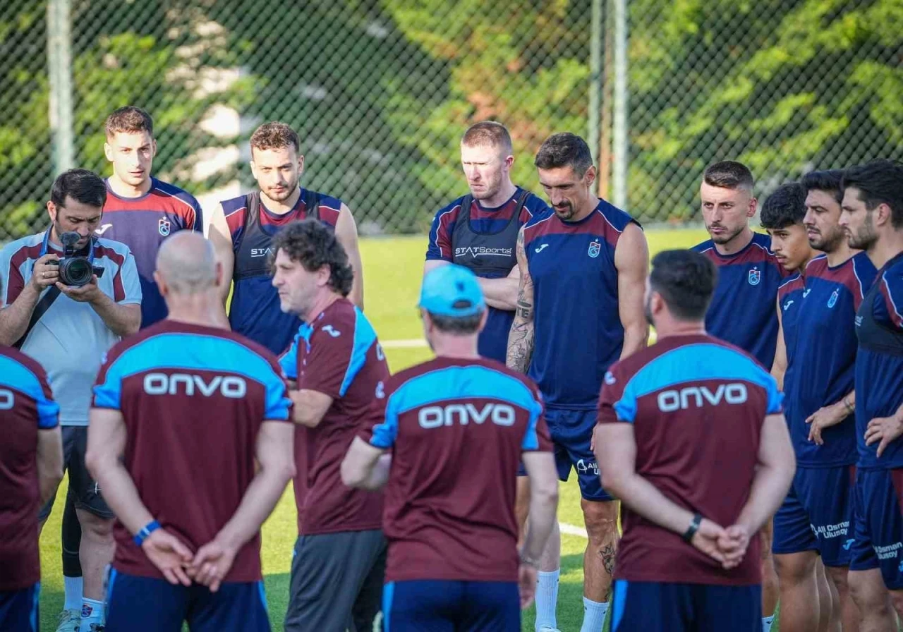 Trabzonspor, yeni sezon hazırlıklarını s&uuml;rd&uuml;rd&uuml;
