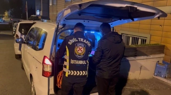 Trafiği tehlikeye atan kamyonet s&uuml;r&uuml;c&uuml;s&uuml;ne 4 bin 936 TL ceza kesildi
