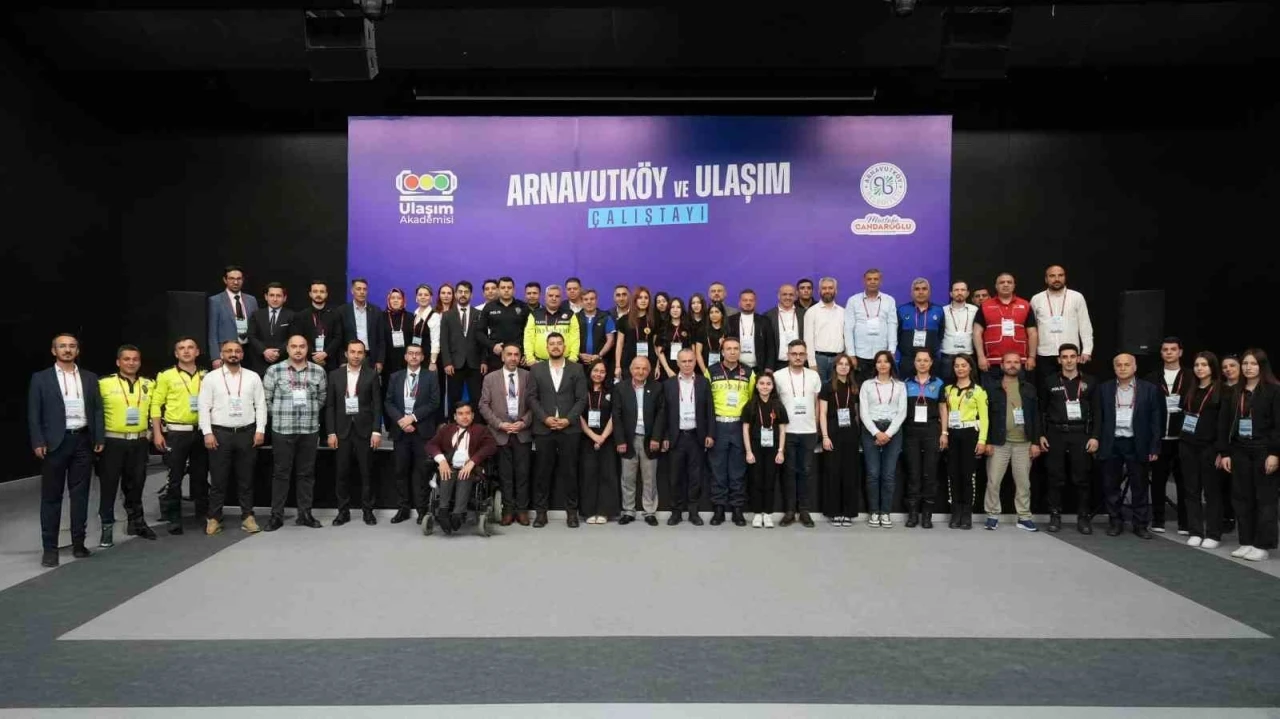 Trafik haftasında Arnavutköy Belediyesinden: Ulaşım Sempozyumu ve Çalıştayı gerçekleştirildi
