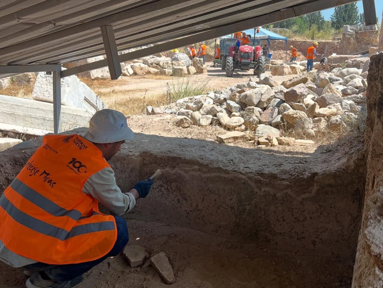 Tralleis Antik Kenti’nde çalışmalar sürüyor
