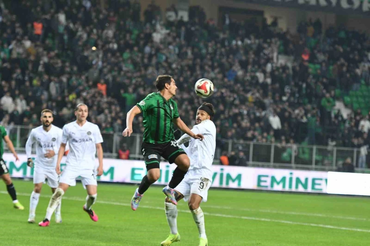 Trendyol 1. Lig: Sakaryaspor: 0 - Manisa Futbol Kul&uuml;b&uuml;: 2
