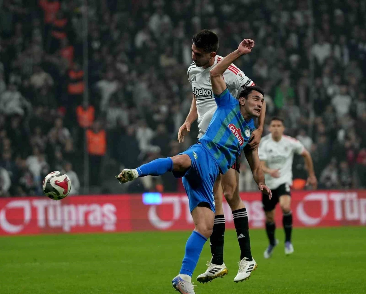 Trendyol S&uuml;per Lig: Beşiktaş: 0 - &Ccedil;aykur Rizespor: 0 (İlk yarı)
