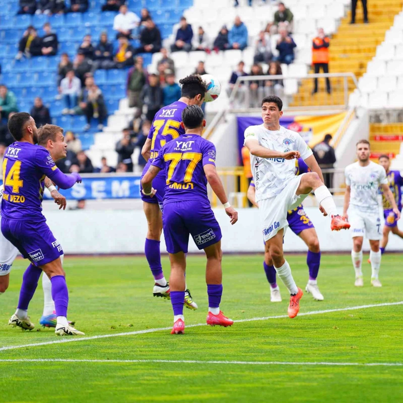 Trendyol Süper Lig: Eyüpspor: 0 - Kasımpaşa: 1 (İlk yarı)
