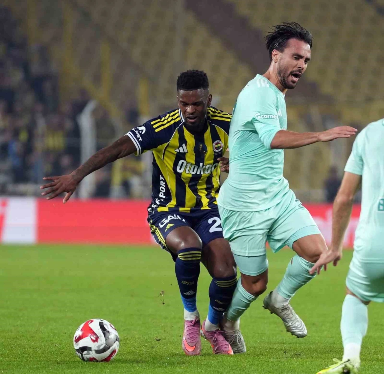 Trendyol Süper Lig: Fenerbahçe: 4 - Kayserispor: 2 (Maç sonucu)
