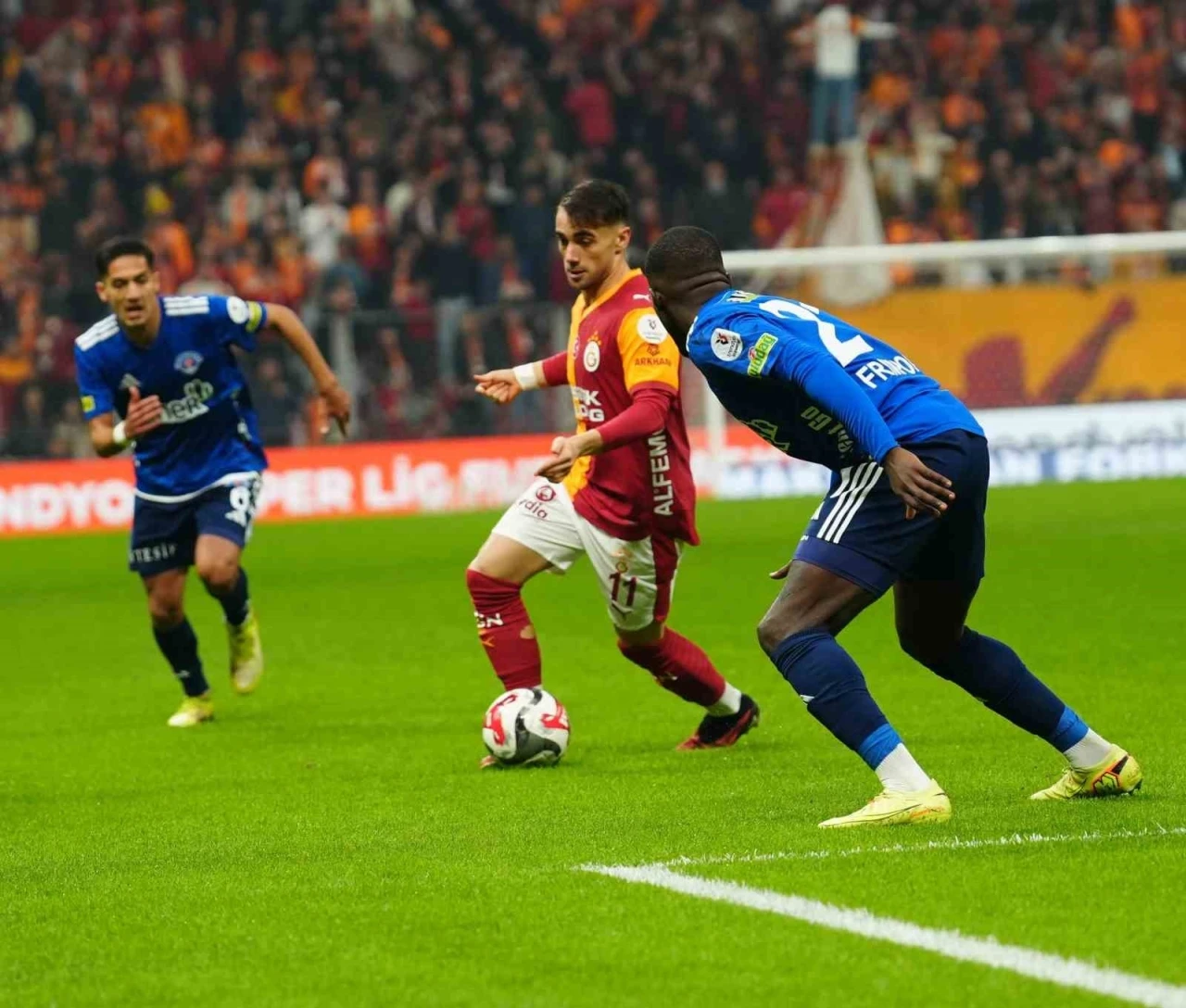 Trendyol S&uuml;per Lig: Galatasaray: 1 - Kasımpaşa: 0 (Ma&ccedil; devam ediyor)

