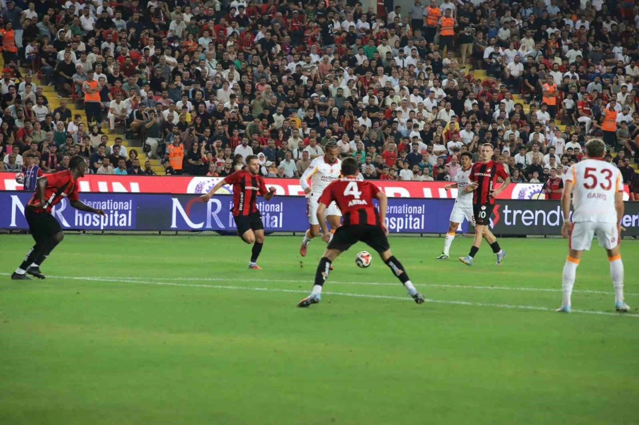 Trendyol Süper Lig: Gaziantep FK: 0 - Galatasaray: 3 (Maç Sonucu)
