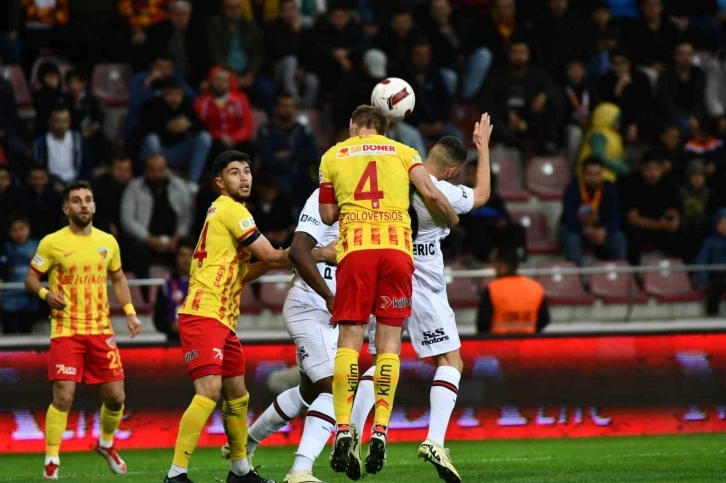 Trendyol Süper Lig: Kayserispor: 2 - Fatih Karagümrük: 2 (Maç sonucu)
