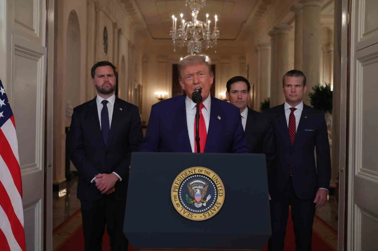 Trump: &quot;(İran saldırısı) Bombayı ellerinden aldık&quot;
