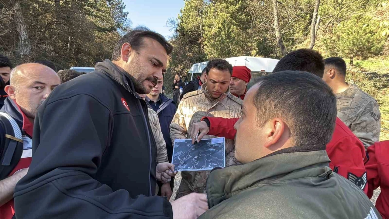 Tüm ekipler 88 yaşındaki Orhan amcayı bulmak için seferber oldu
