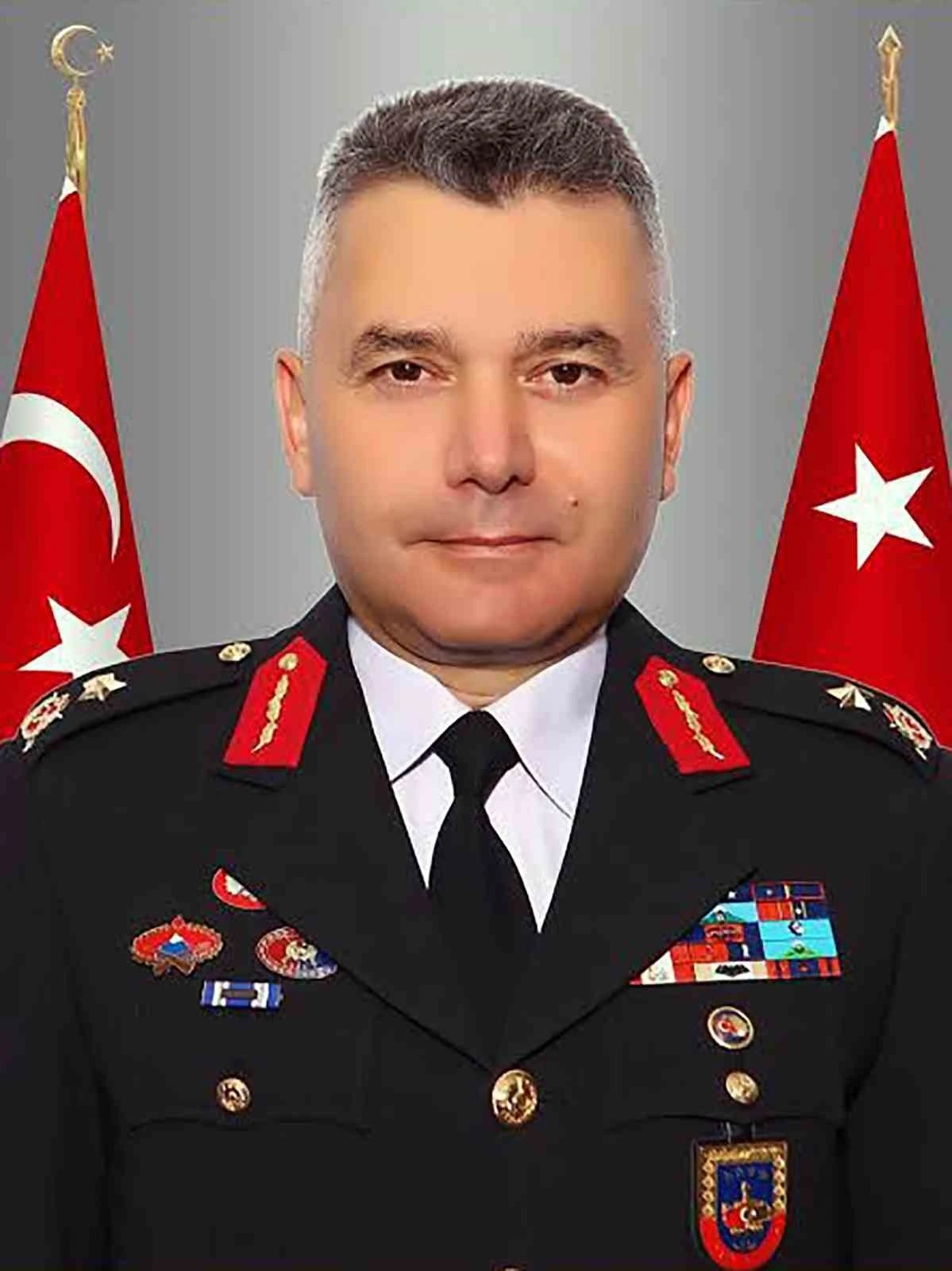 Tümgenarelliğe terfi eden Büyük’ün yerine Tuğgeneral Şen atandı
