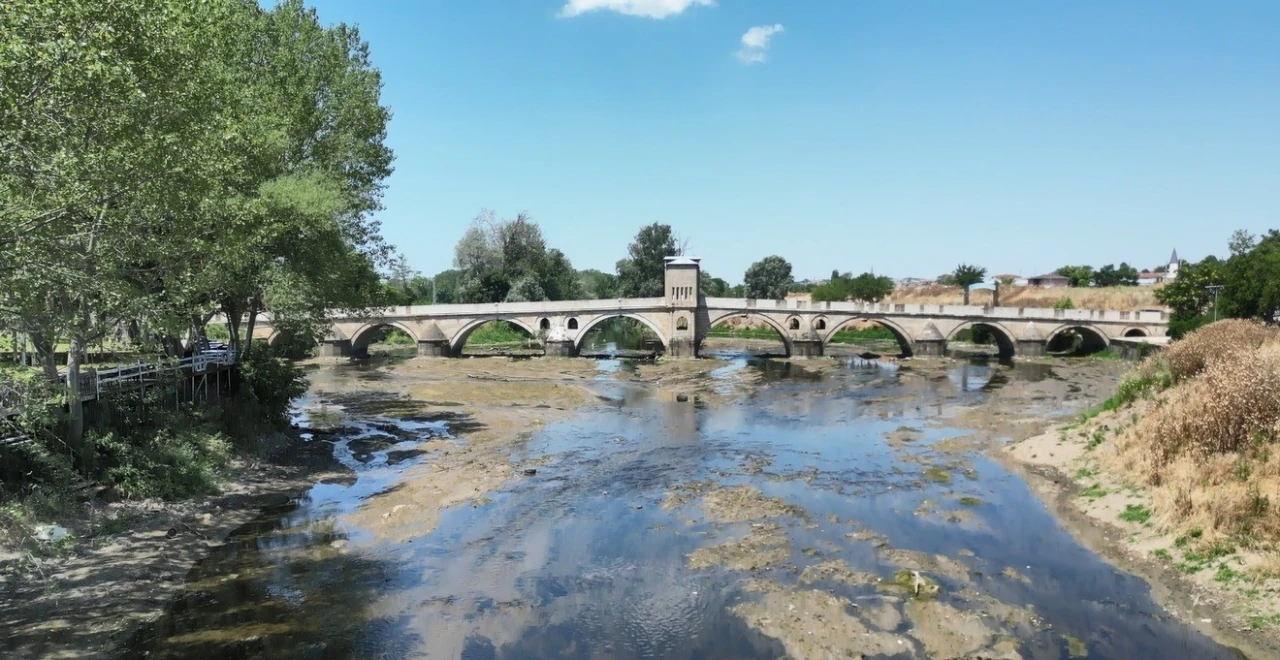 Tunca Nehri’nde kuraklık alarmı
