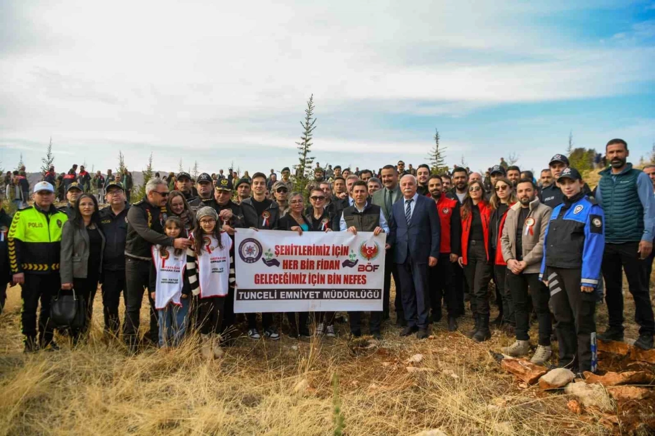 Tunceli’de 3 bin fidan toprakla buluştu

