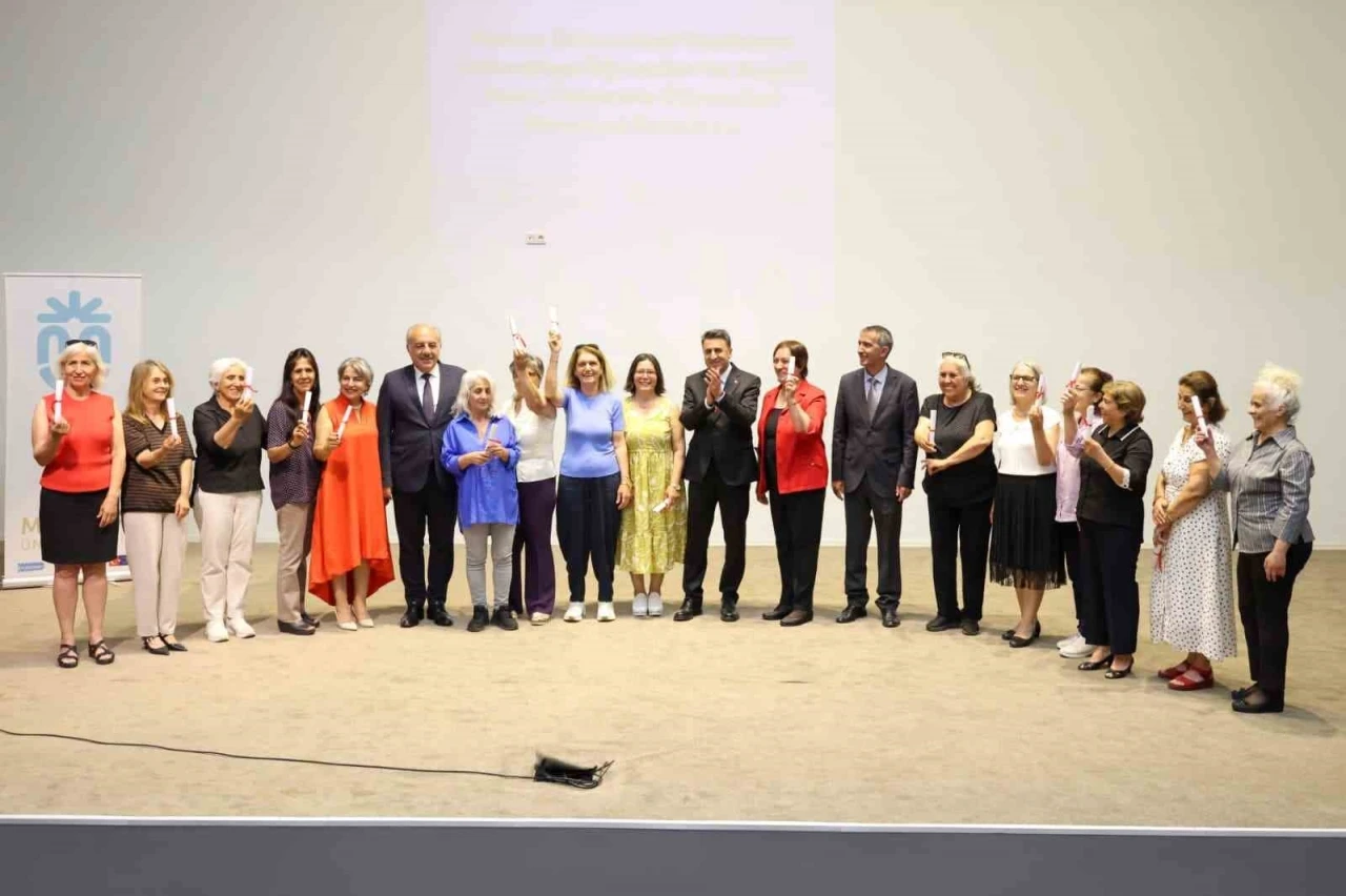 Tunceli&rsquo;de anlamlı mezuniyet buluşması
