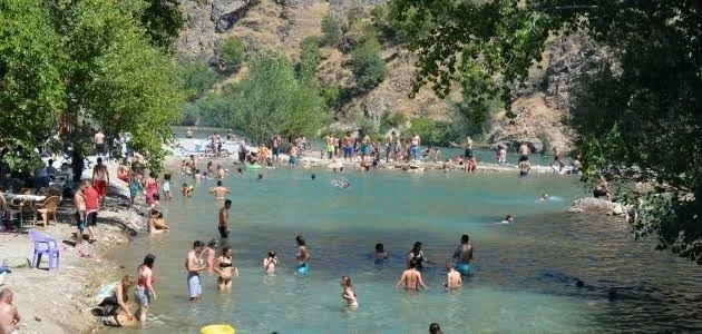 Tunceli’de belirlenen alanlar dışında suya girmek yasaklandı
