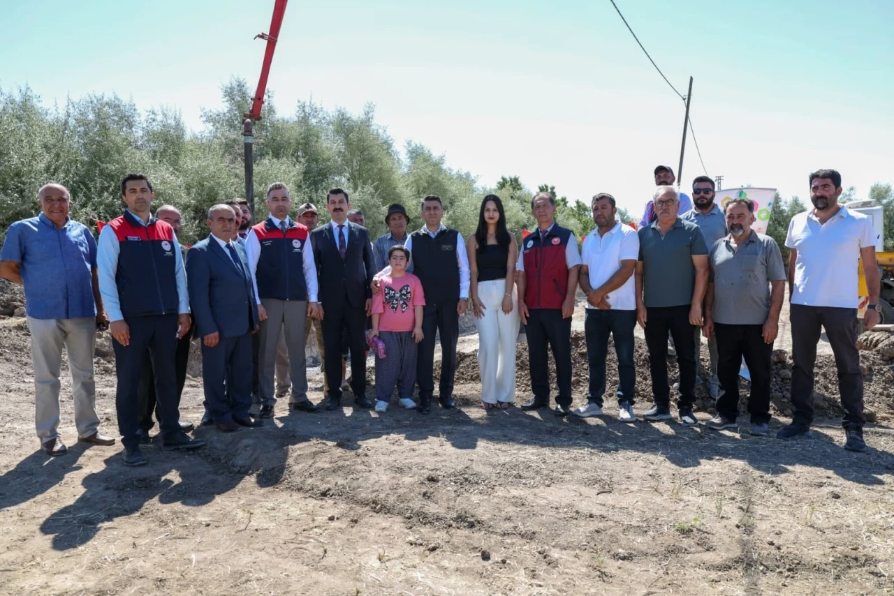 Tunceli&rsquo;de modern seracılık d&ouml;nemi başlıyor: İlk temel atıldı
