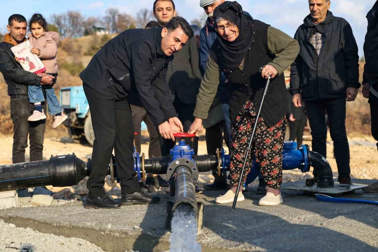 Tunceli&rsquo;nin bir mahallesinde i&ccedil;me suyu sorunu &ccedil;&ouml;z&uuml;me kavuştu

